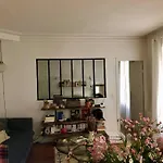 Appartement 75009 PARIS 50m2 métro poissonnière 3 pers&baby